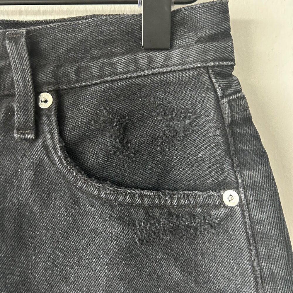 AGOLDE Parker Raw Hem Black Distressed Denim Mini Skirt Women's Size 25 - Picture 3 of 9